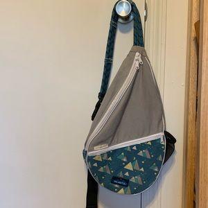 Kavu sling bag